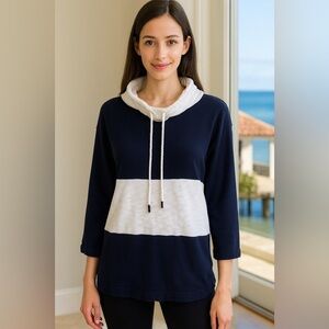 T by Talbots Colorblock Hoodie Sweatshirt Pullover Navy White Size Small SP